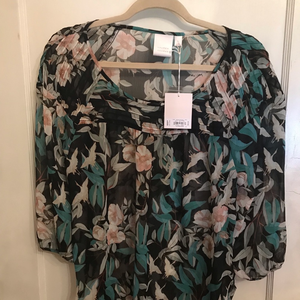 Lauren Conrad tropical floral size L NWT blouse